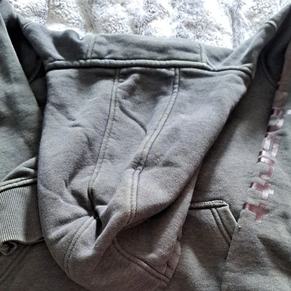 Carhartt Olive Green Hoodie - Picture 3 of 7